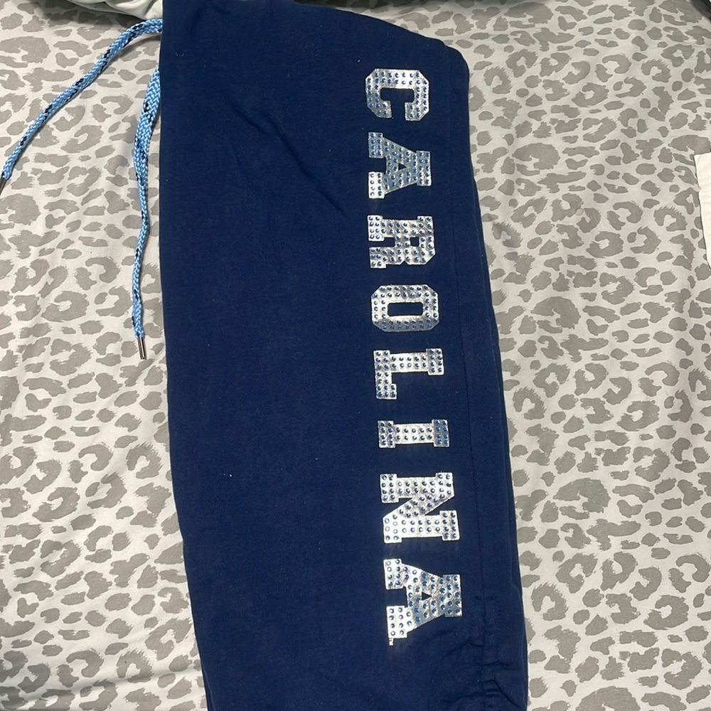 UNC women's sweats
